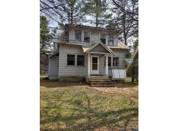 2704 State Route 28, Thendara, NY 13472