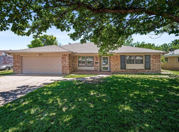 6011 PALMETTO Trail, Amarillo, TX 79106-3532