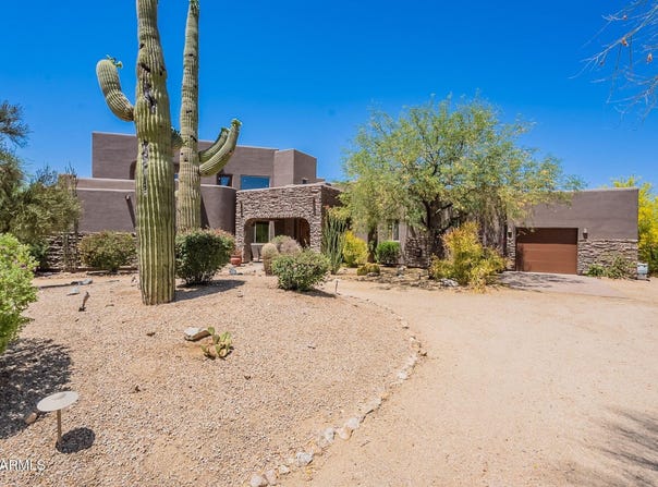 8606 E Arroyo Seco Road, Scottsdale, AZ 85266