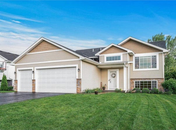 1970 157th Lane NW, Andover, MN 55304