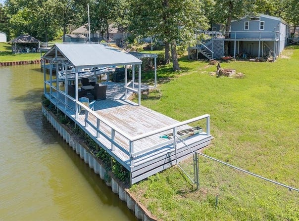 108 Mcalister Street, Mabank, TX 75156