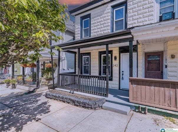 242 E Hazard Street, Summit Hill, PA 18250