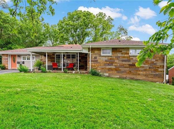 312 Bell Ave, Carnegie, PA 15106