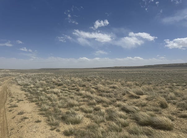 2700 Red Desert NW, Wamsutter, WY 82336