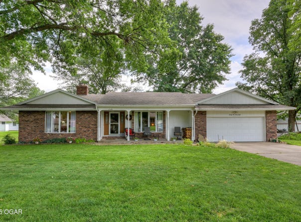 2148 Carrie Street, Carthage, MO 64836