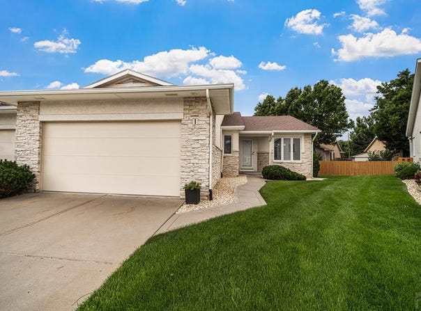 20 Kingsboro Way unit: I, Pueblo, CO 81005
