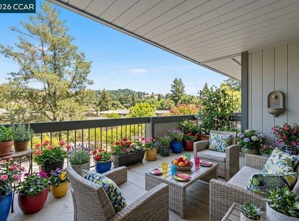 2091 Ascot Dr., Moraga, CA 94556