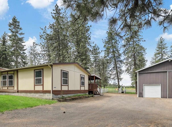 14425 N CHRISTENSEN Rd, Nine Mile Falls, WA 99026
