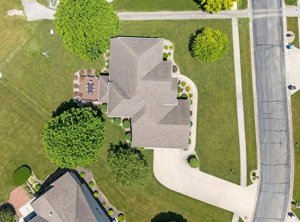 1306 McCormick Dr, Nappanee, IN 46550