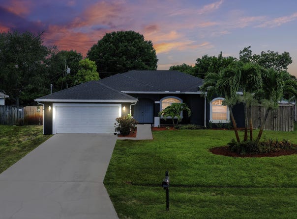 1750 SW Cameo Boulevard, Port Saint Lucie, FL 34953