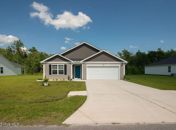 419 Turp Landing Lane, Jacksonville, NC 28546