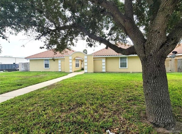 105 S Ridge Lane, San Juan, TX 78589
