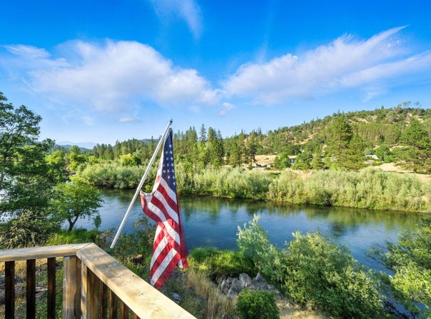61 Chief George, Lewiston, CA 96052