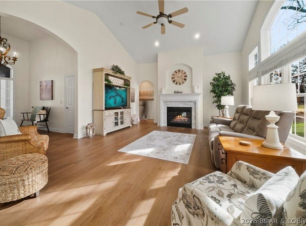 13 Avilia Drive, Sunrise Beach, MO 65079
