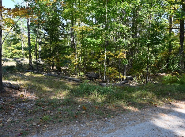 411 Middle Road, Standish, ME 04084