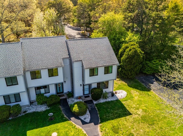 137 Crescent Lane, Brewster, MA 02631