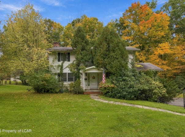 117 Sturbridge Road, Clarks Summit, PA 18411