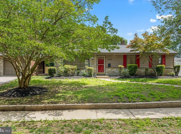 7916 MARION AVENUE, PENNSAUKEN, NJ 08109