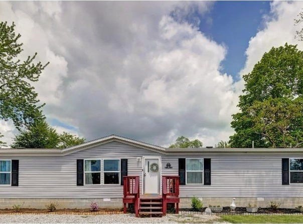 2106 E 24th Street, Bedford, IN 47421