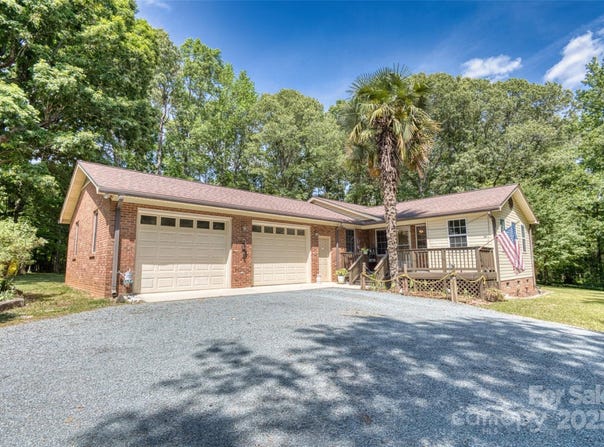 3116 Old Montgomery Place Road, Monroe, NC 28112