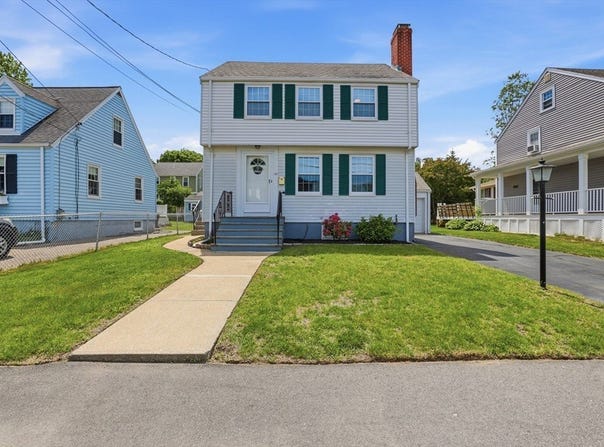 31 Beech Street, Dedham, MA 02026