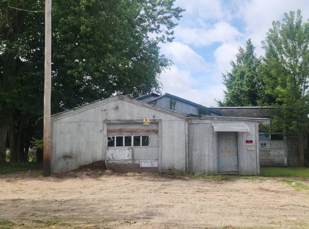 93 Ferry Street, Chicopee, MA 01013