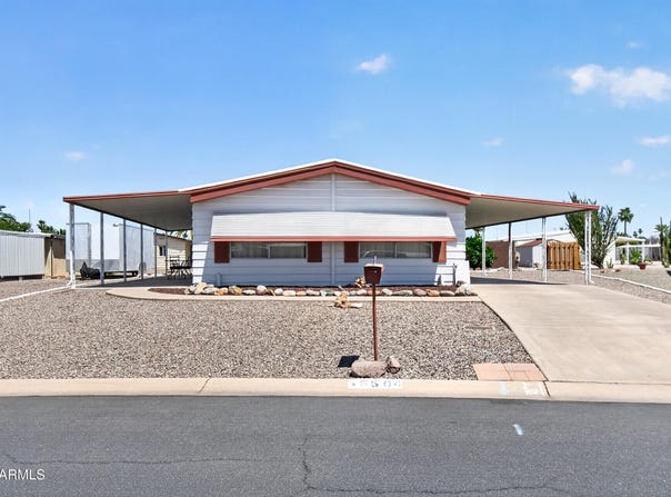 5504 E ARCADIA Avenue, Mesa, AZ 85206