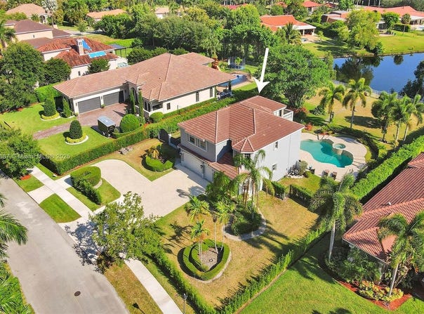 721 Ranch Rd, Weston, FL 33326