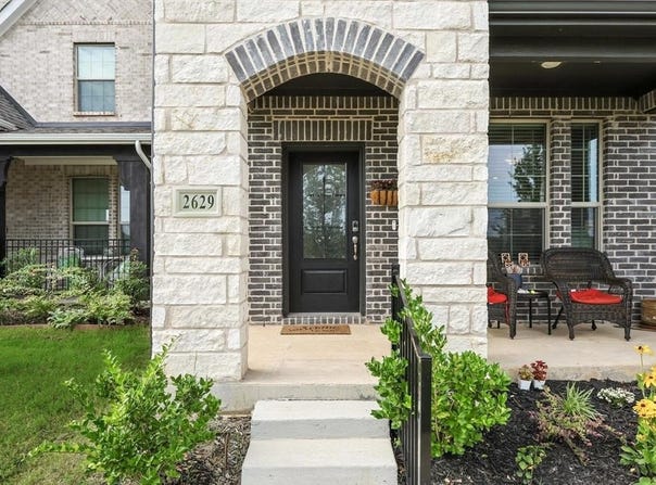2629 Kings Canyon Mews, Corinth, TX 76210