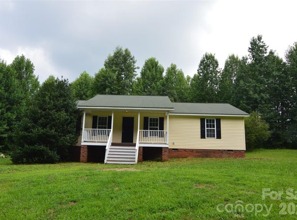 607 Anthony Grove Road, Crouse, NC 28033