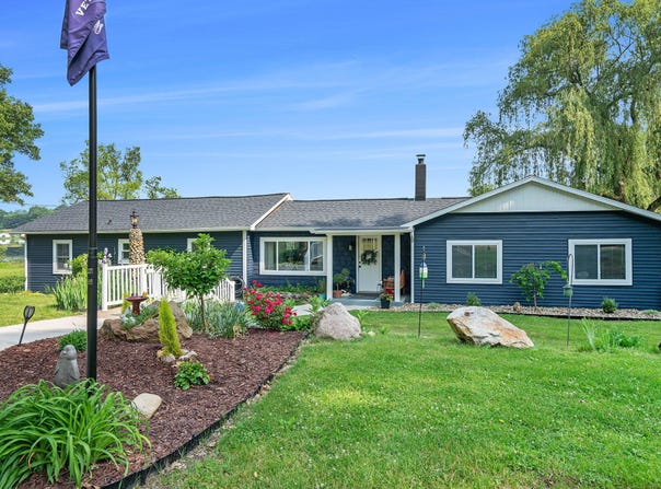 30994 US-12, Sturgis, MI 49091