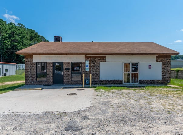 413-415 S Long Drive, Rockingham, NC 28379