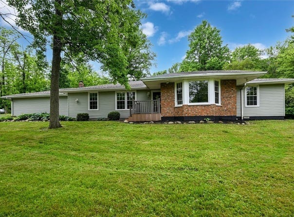 6572 W Smith Road, Medina, OH 44256