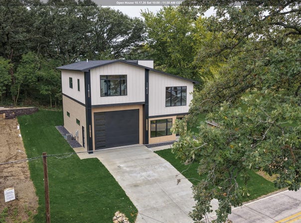 16553 255th Ave., Spirit Lake, IA 51360