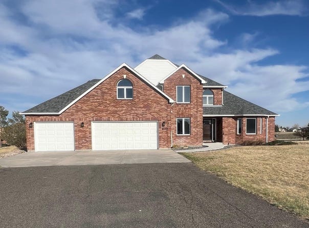 2553 WILDHORSE TRL, Cheyenne, WY 82009