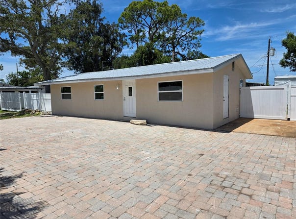 503 OLIVE AVENUE, NOKOMIS, FL 34275