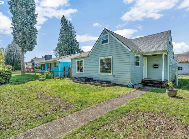 1629 7TH Ave, Longview, WA 98632