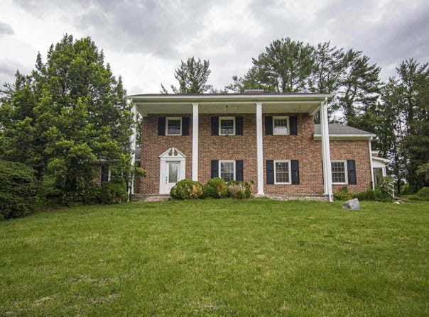 2726 Riner Road, Christiansburg, VA 24073