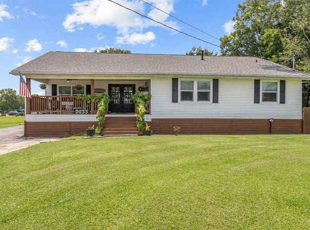 9633 Gilbert RD, Beaumont, TX 77705