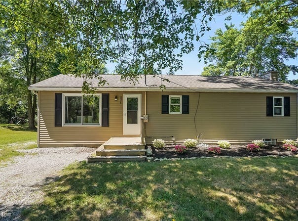 3376 Kimmel Drive, Uniontown, OH 44685