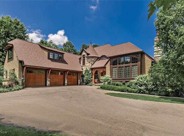 9000 Music Street, Novelty, OH 44072
