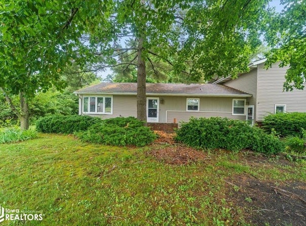 28444 County Highway S62, Gifford, IA 50259