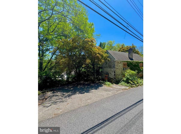 455 N SYCAMORE AVENUE, SECANE, PA 19018