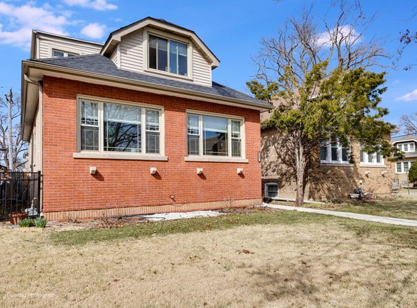 1902 S 9th Avenue, Maywood, IL 60153