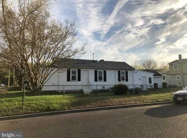 1302 SCOTT AVENUE, LINDENWOLD, NJ 08021