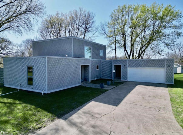 1400 W Main Street, Lake City, IA 51449