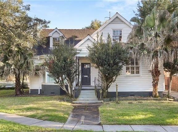 116 CENTRAL PARK Place, New Orleans, LA 70124