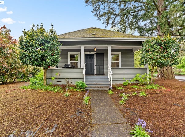 807 E St, Springfield, OR 97477