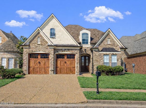 9077 Rue Orleans Lane, Olive Branch, MS 38654