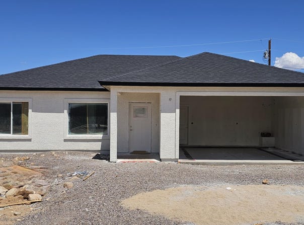 8583 S Thunderbird Drive, Safford, AZ 85546